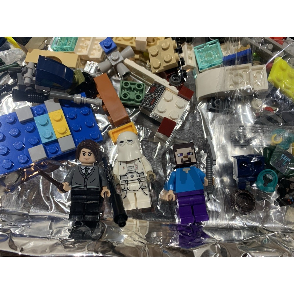 LEGO Lot Includes Minifigures Bricks Parts Collection Star Wars Building Bulk B